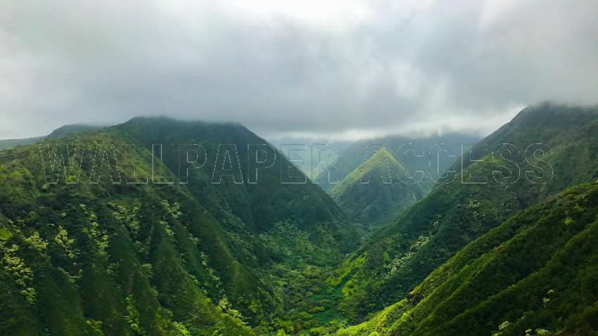Hawaii Mountain